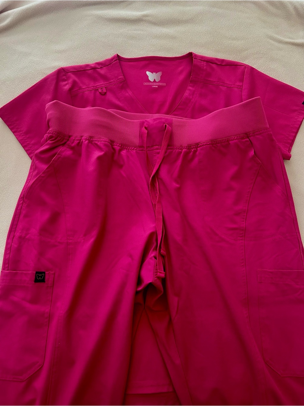 Brand New Monarch Fuchsia Jogger Scrub Set | Size XL